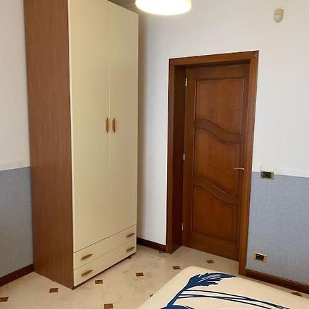 バーリEnry Station Houseアパートメント エクステリア 写真